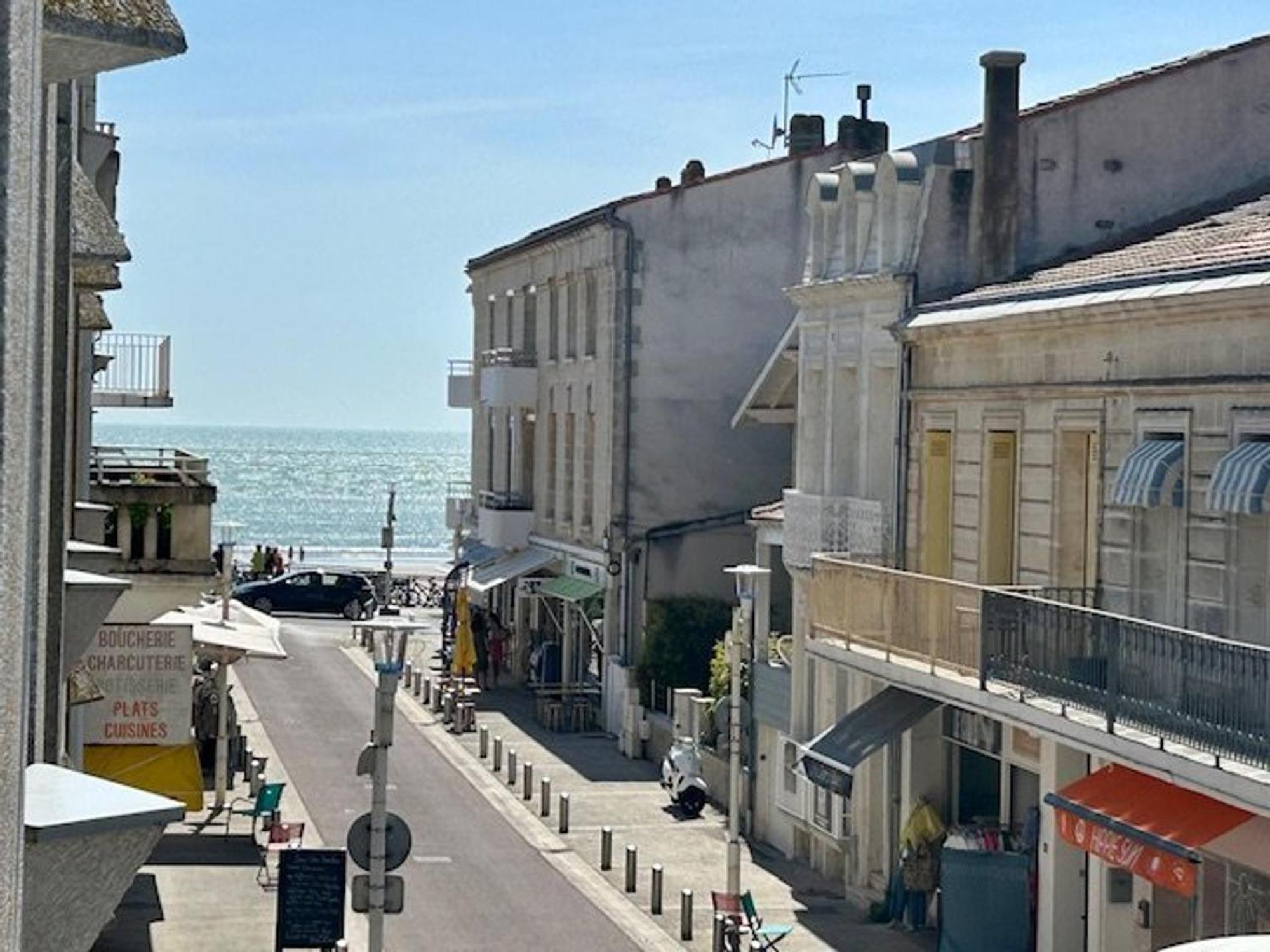 Appartement T2 A Royan, 4 Pers., Proche Plage Et Commerces, Parking, Balcon, Confortable Et Equipe - Fr-1-494-60 Экстерьер фото
